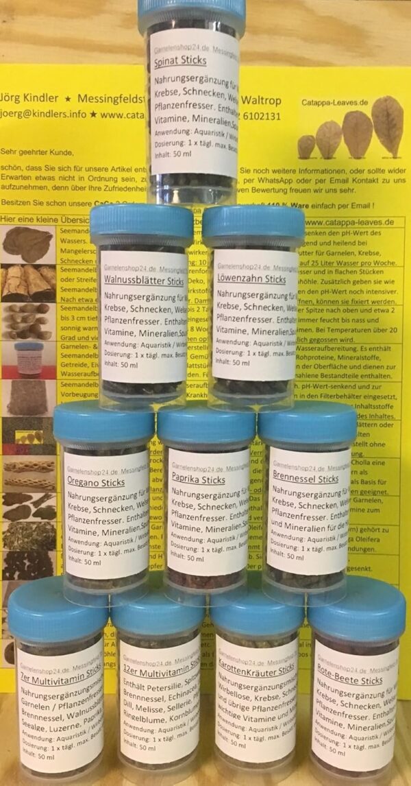 Shrimp, fish food sticks, 100 ml, in a practical screw box (nettle, carrot, spinach, beetroot, dandelion, oregano, paprika, walnut, 7 series and 12 series multivitamin)